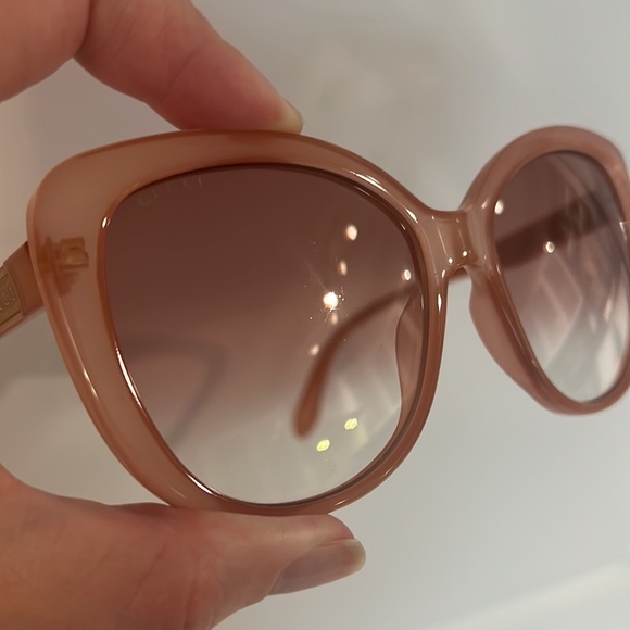 Authentic Gucci nude blush pink gradient sunglasses oversized round cat eye - Picture 12 of 17